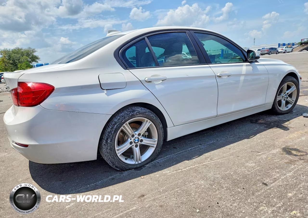 2013 BMW 328 Xi Sulev VIN:WBA3B5G53DNS01676 - 3