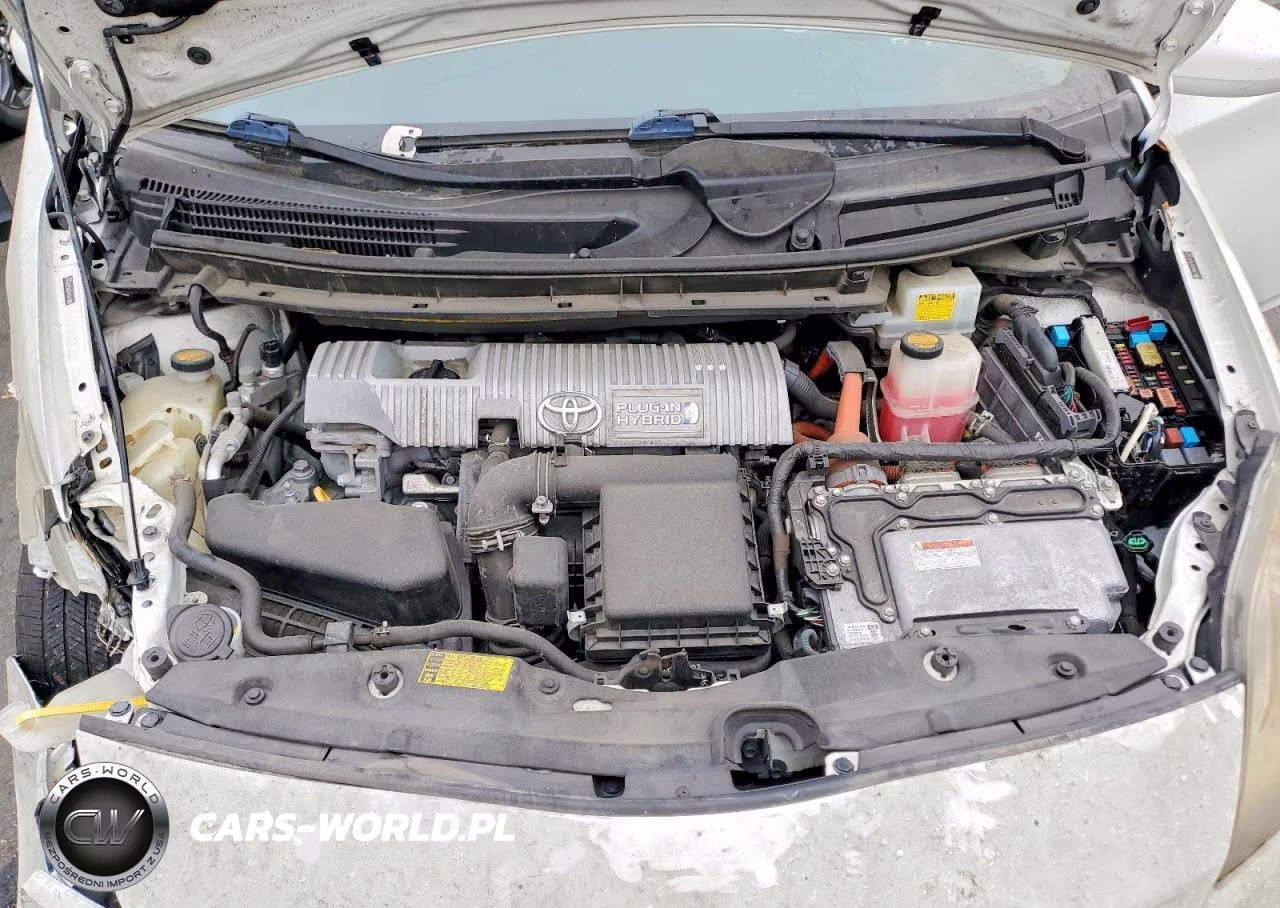 2012 Toyota Prius Plug-In Hybrid Base VIN:JTDKN3DP5C3015678 - 11