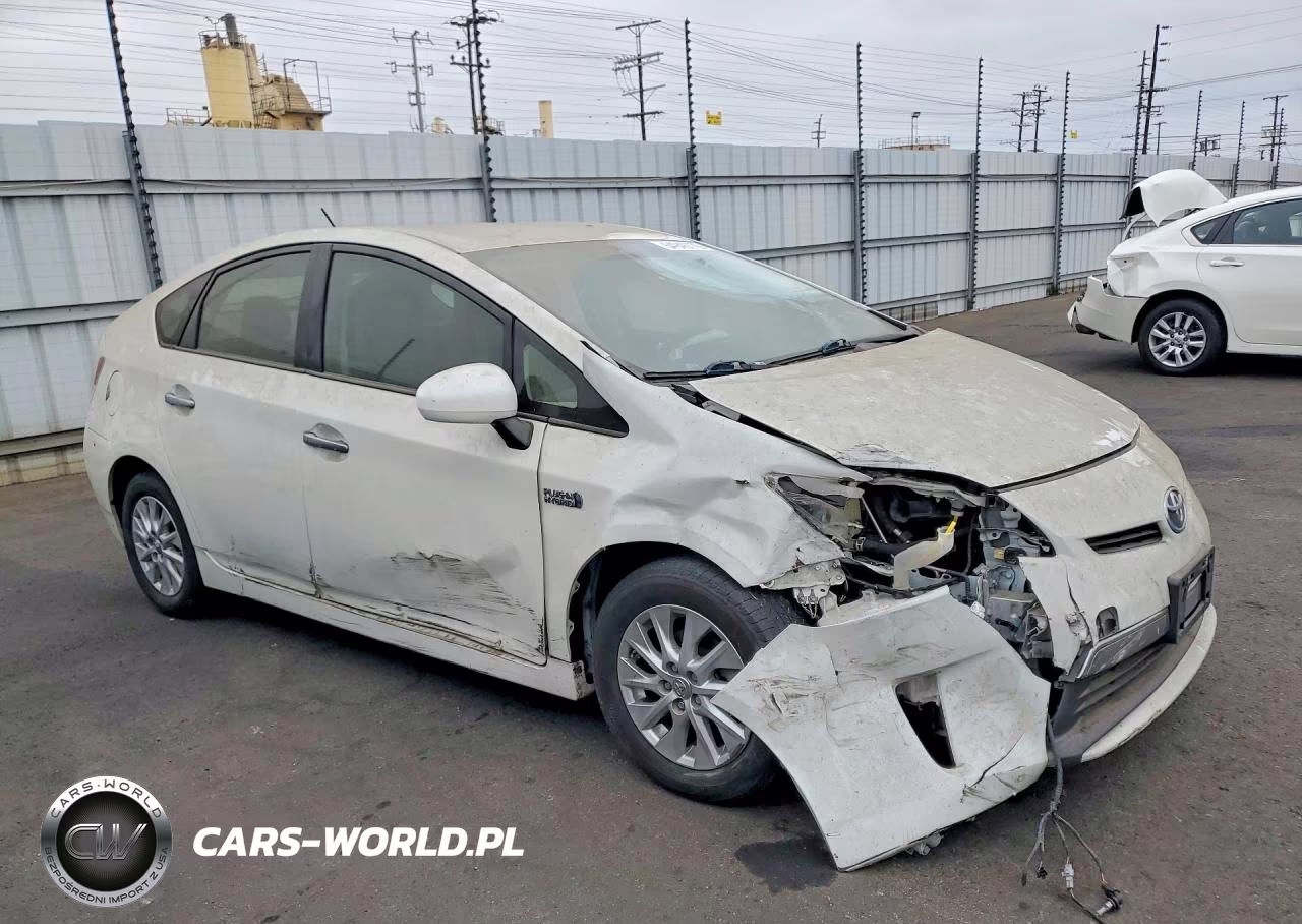 2012 Toyota Prius Plug-In Hybrid Base VIN:JTDKN3DP5C3015678 - 4