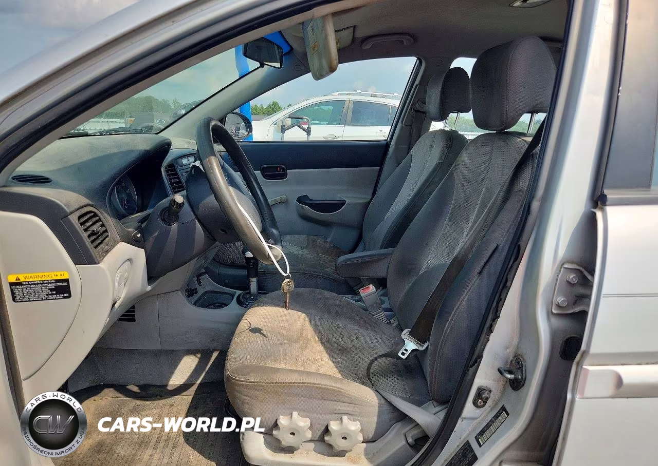 2007 Hyundai Accent Gls VIN:KMHCN46C77U119542 - 7