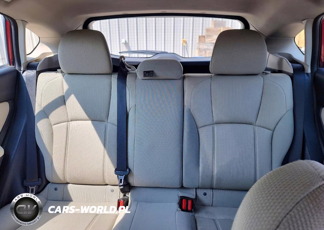 2018 Subaru Impreza Premium VIN:4S3GTAB6XJ3724162 - 10