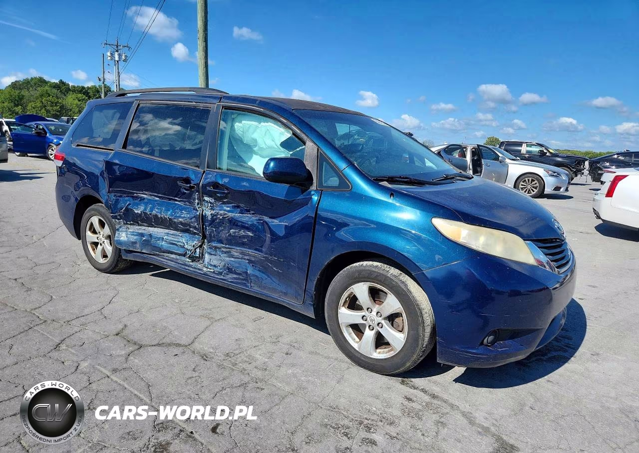 2011 Toyota Sienna Le VIN:5TDKK3DC1BS125680 - 4