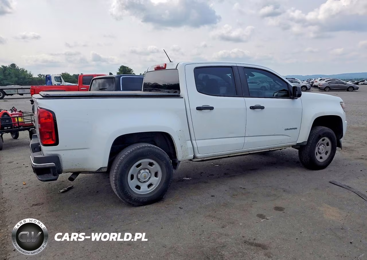 2018 Chevrolet Colorado VIN:1GCGSBEA6J1247167 - 3