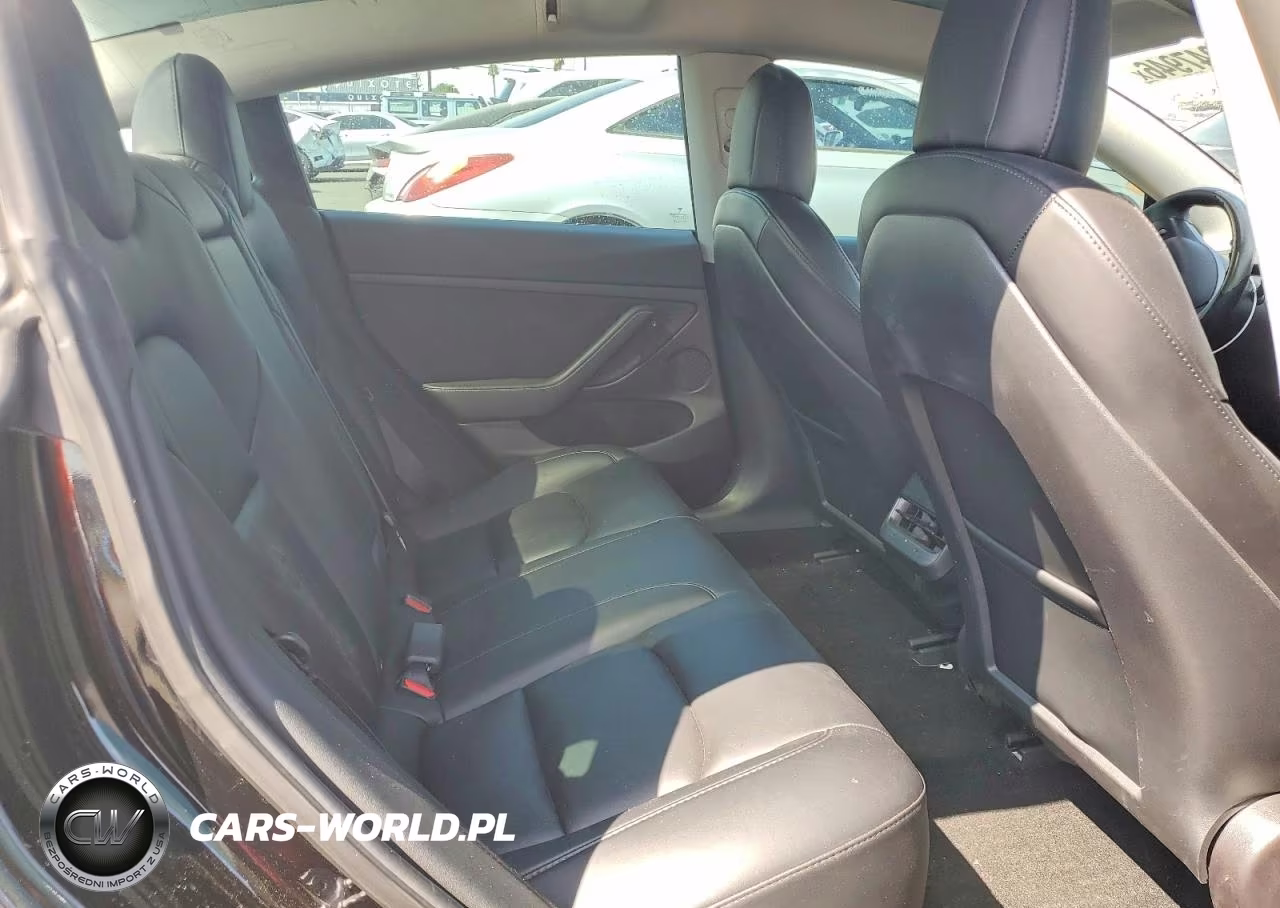 2021 Tesla Model 3 VIN:5YJ3E1EC9MF001582 - 10