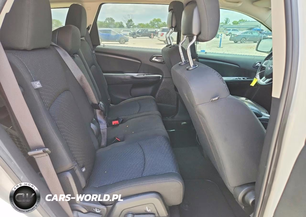 2018 Dodge Journey Se VIN:3C4PDCAB5JT444113 - 11