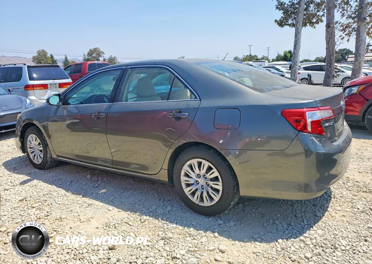 2013 Toyota Camry Le VIN:4T1BF1FK4DU717484 - 2