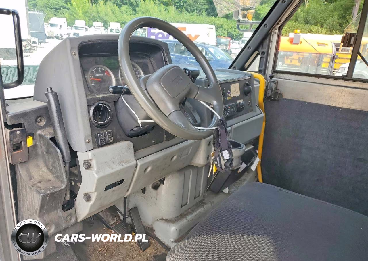 2013 Isuzu Npr VIN:JALB4T172D7W00217 - 8