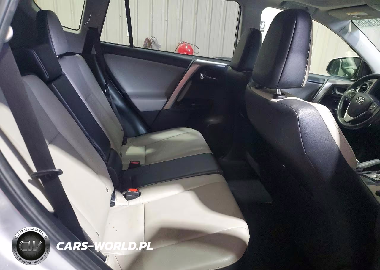 2018 Toyota Rav4 Limited VIN:JTMDFREV1JD230150 - 11
