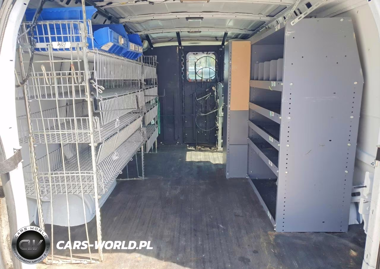2013 Chevrolet Express G1500 VIN:1GCSGAFXXD1146727 - 10