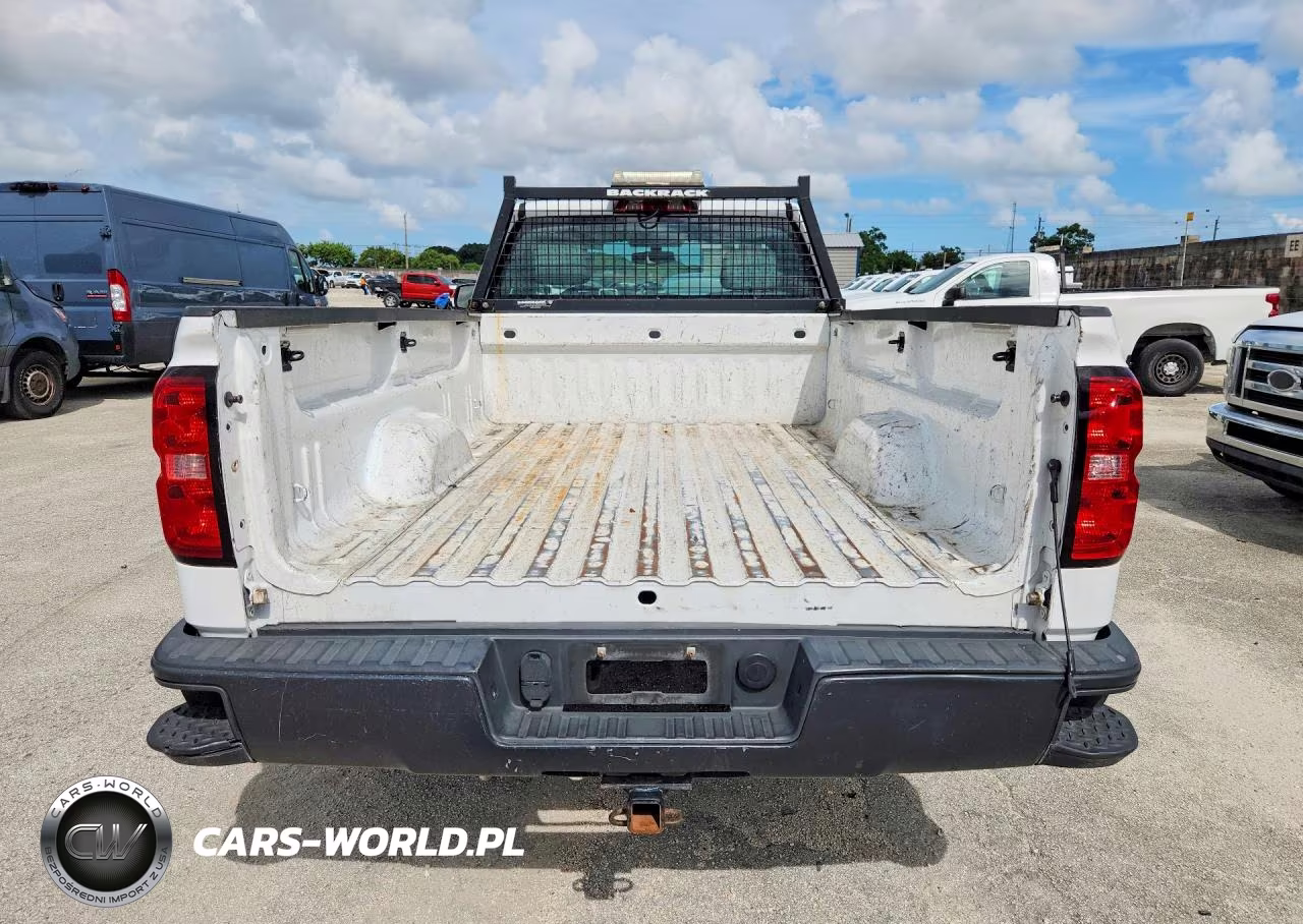 2018 Chevrolet Silverado C1500 VIN:1GCNCNEH5JZ365067 - 6