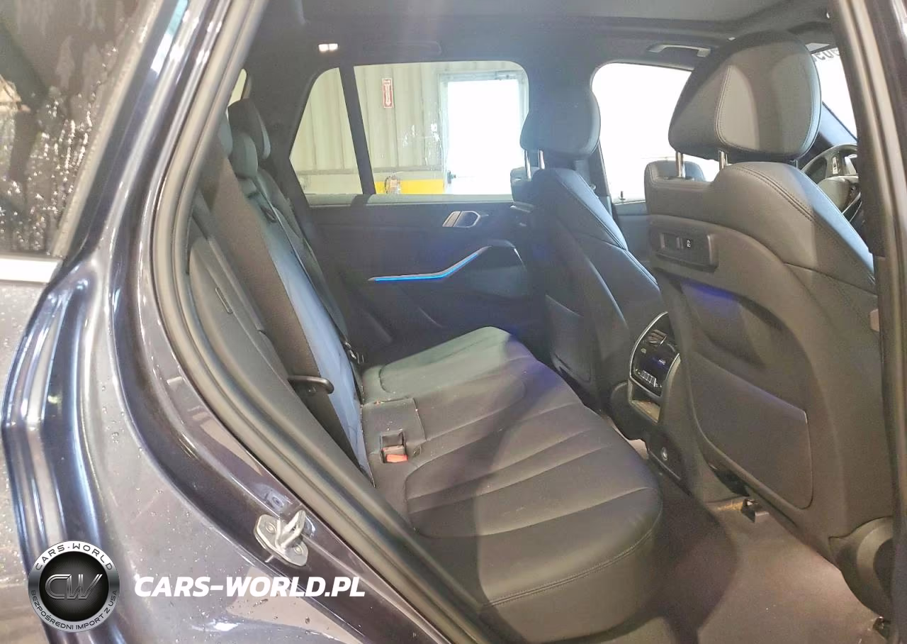 2020 BMW X5 xDrive40I VIN:5UXCR6C04L9B35954 - 11