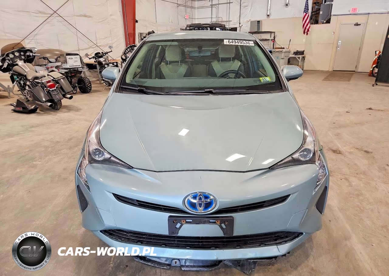2016 Toyota Prius Two VIN:JTDKBRFU2G3017568 - 5