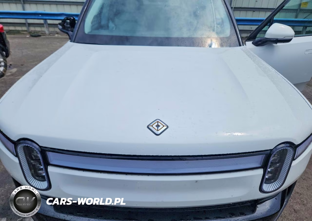 2023 Rivian R1S Adventure VIN:7PDSGABA3PN019549 - 12