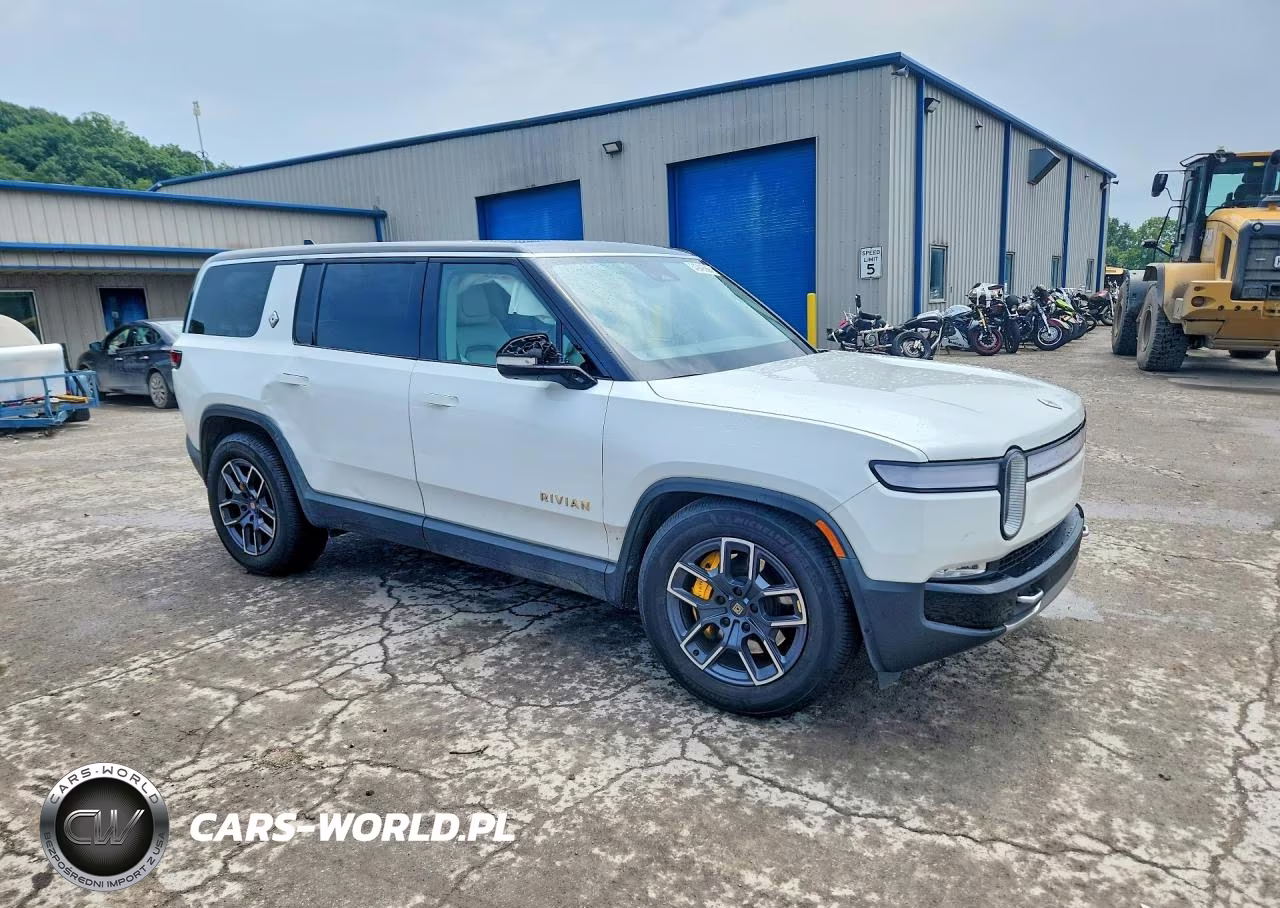 2023 Rivian R1S Adventure VIN:7PDSGABA3PN019549 - 4