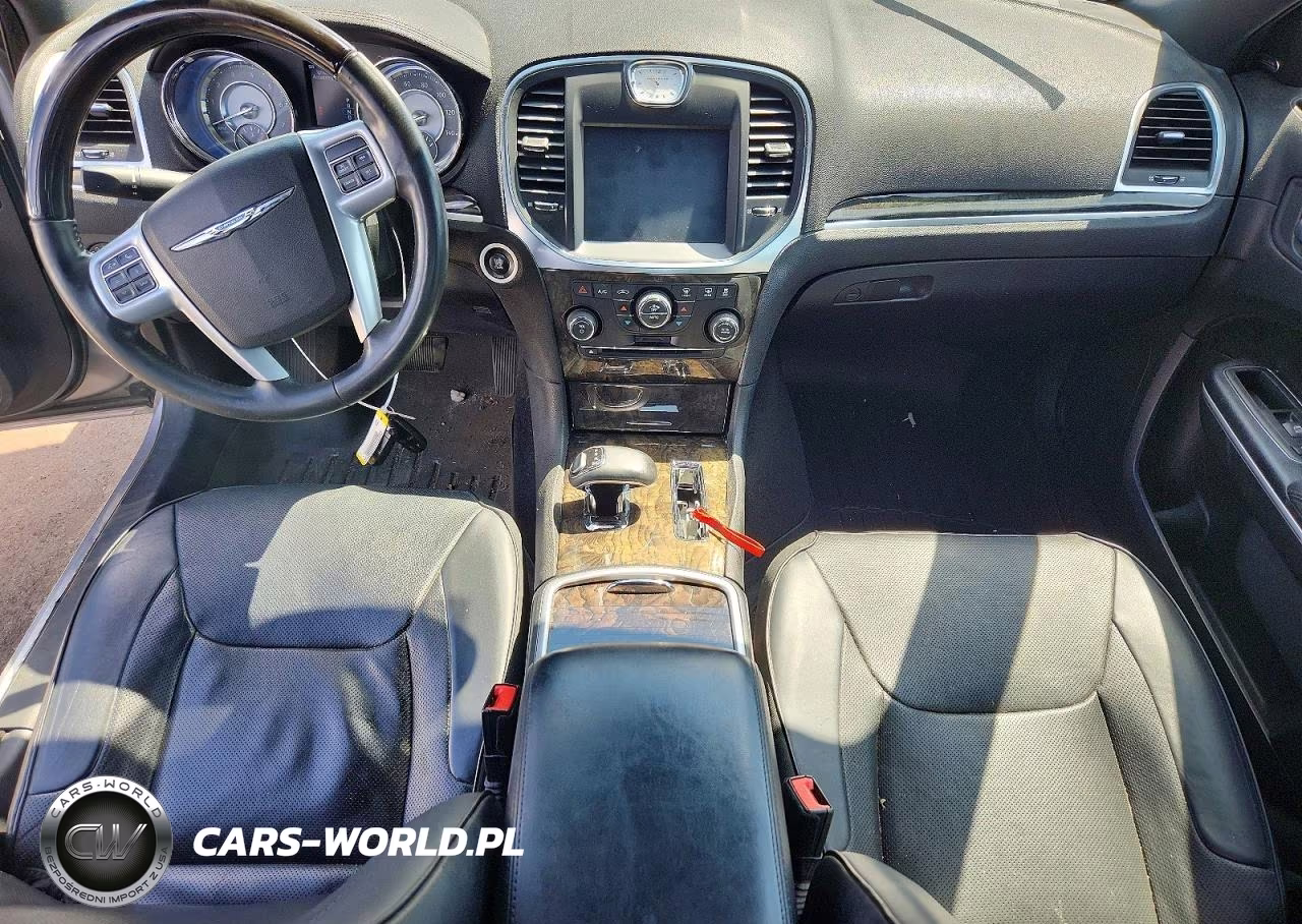2014 Chrysler 300C VIN:2C3CCAKG4EH216736 - 8