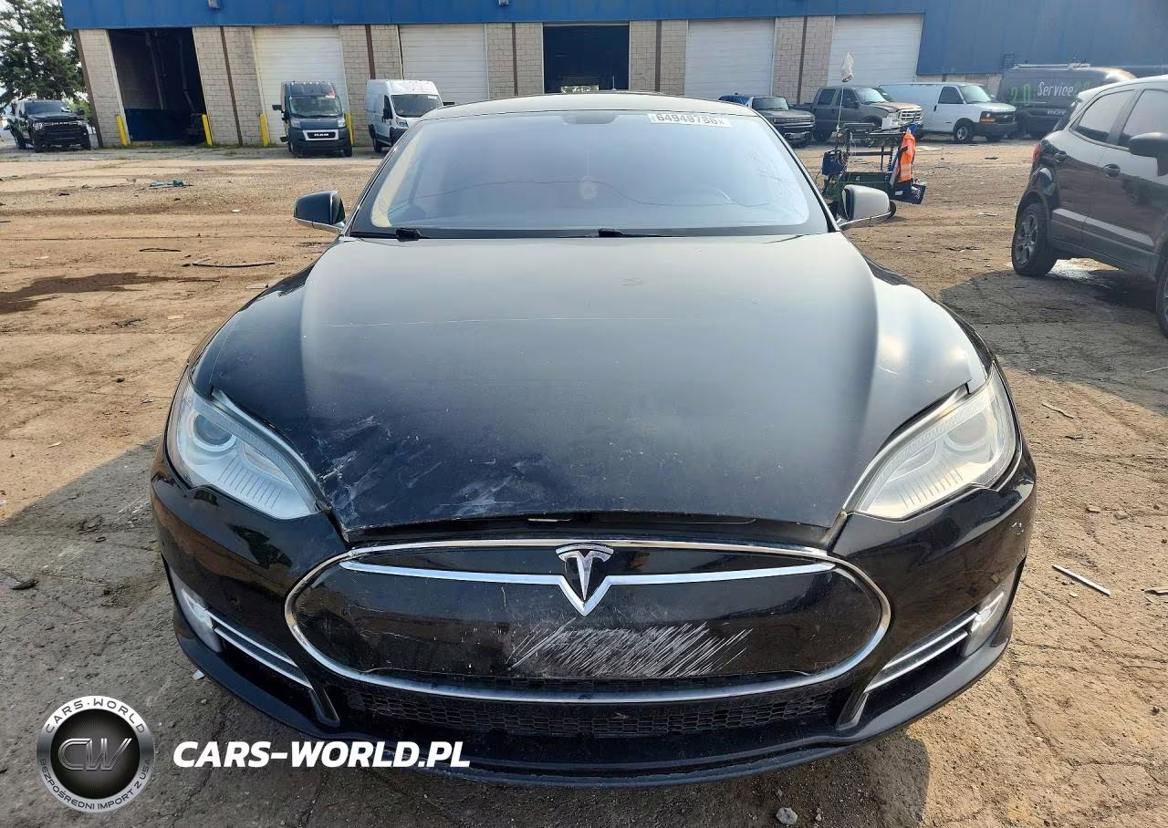 2013 Tesla Model S VIN:5YJSA1DN0DFP07916 - 5