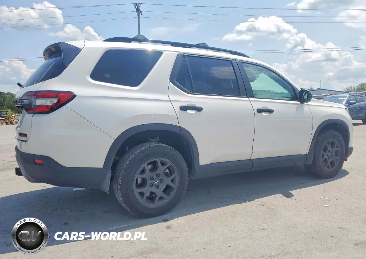 2023 Honda Pilot Trailsport VIN:5FNYG1H64PB043085 - 3