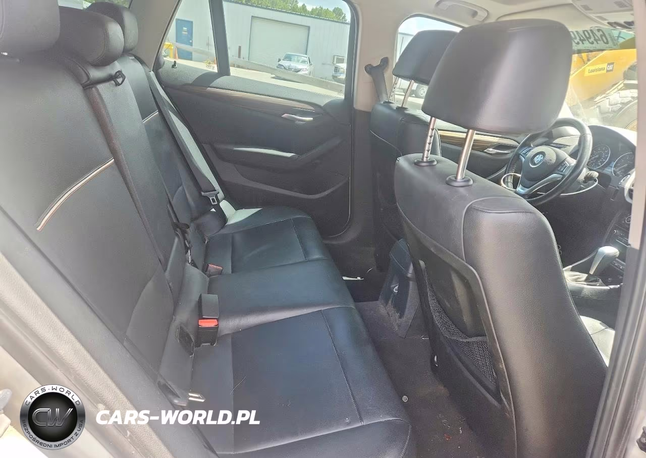 2013 BMW X1 xDrive35I VIN:WBAVM5C54DVL63681 - 10