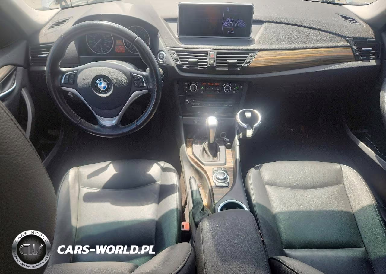 2013 BMW X1 xDrive35I VIN:WBAVM5C54DVL63681 - 8