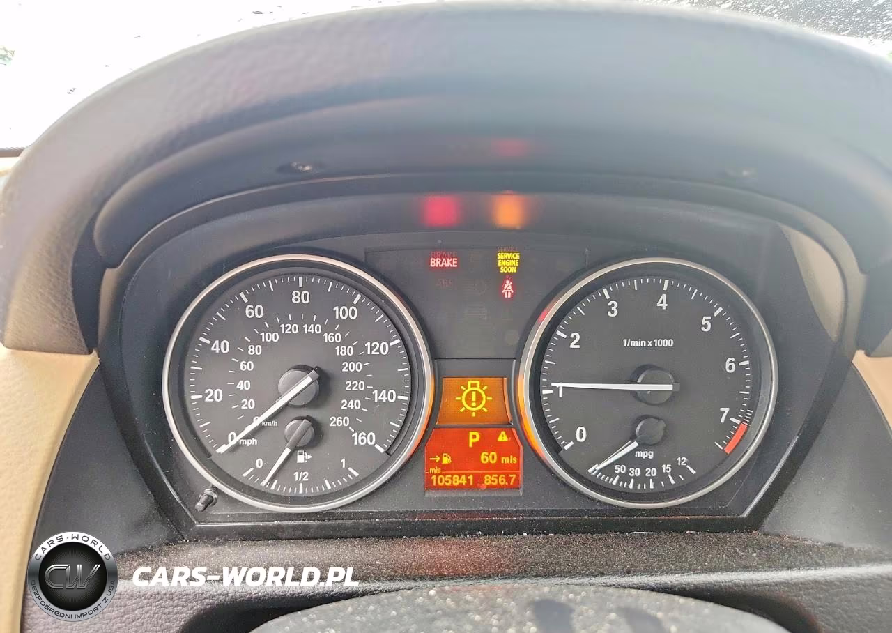 2015 BMW X1 xDrive28I VIN:WBAVL1C53FVY36601 - 9