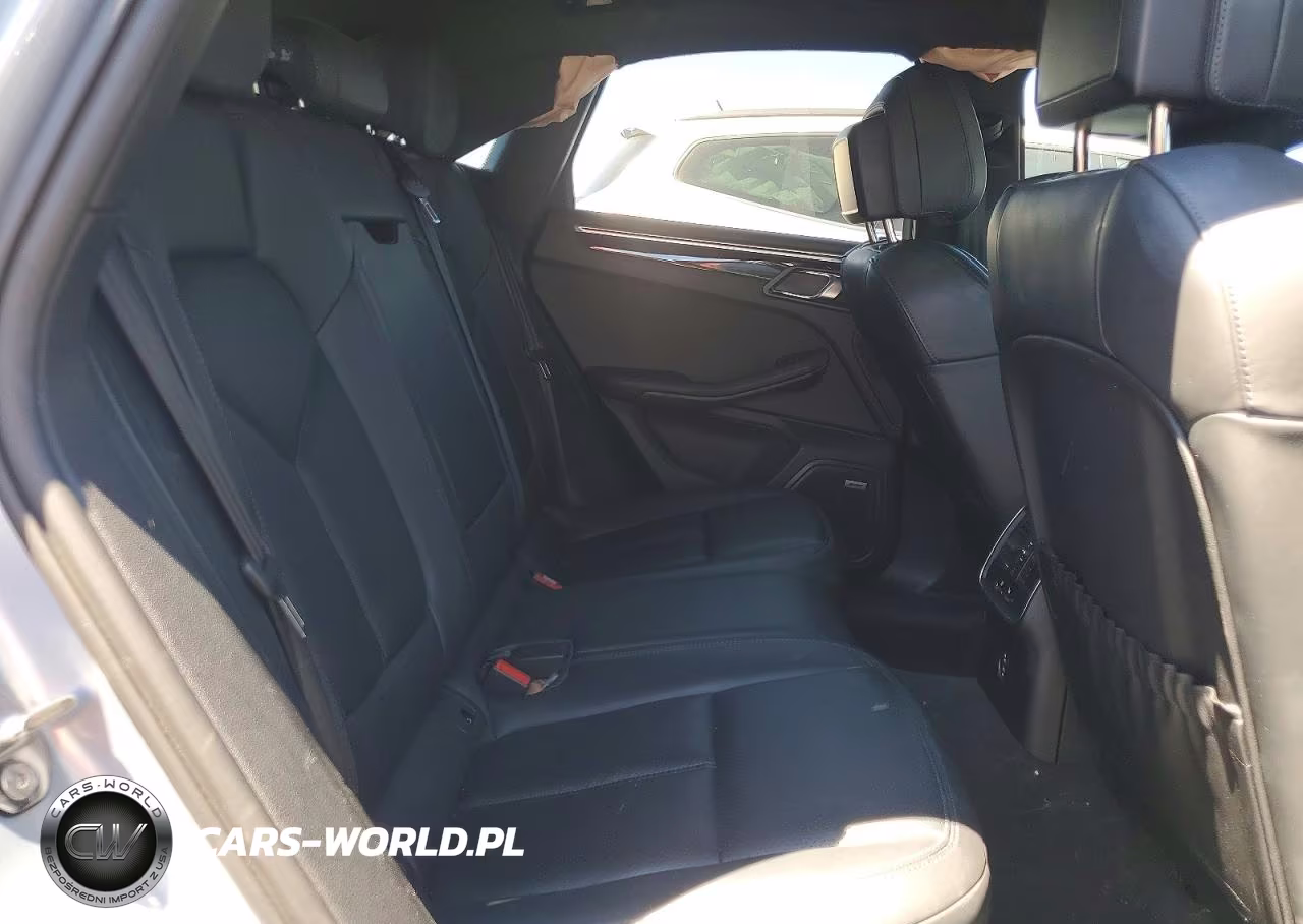 2022 Porsche Macan VIN:WP1AA2A58NLB12444 - 11