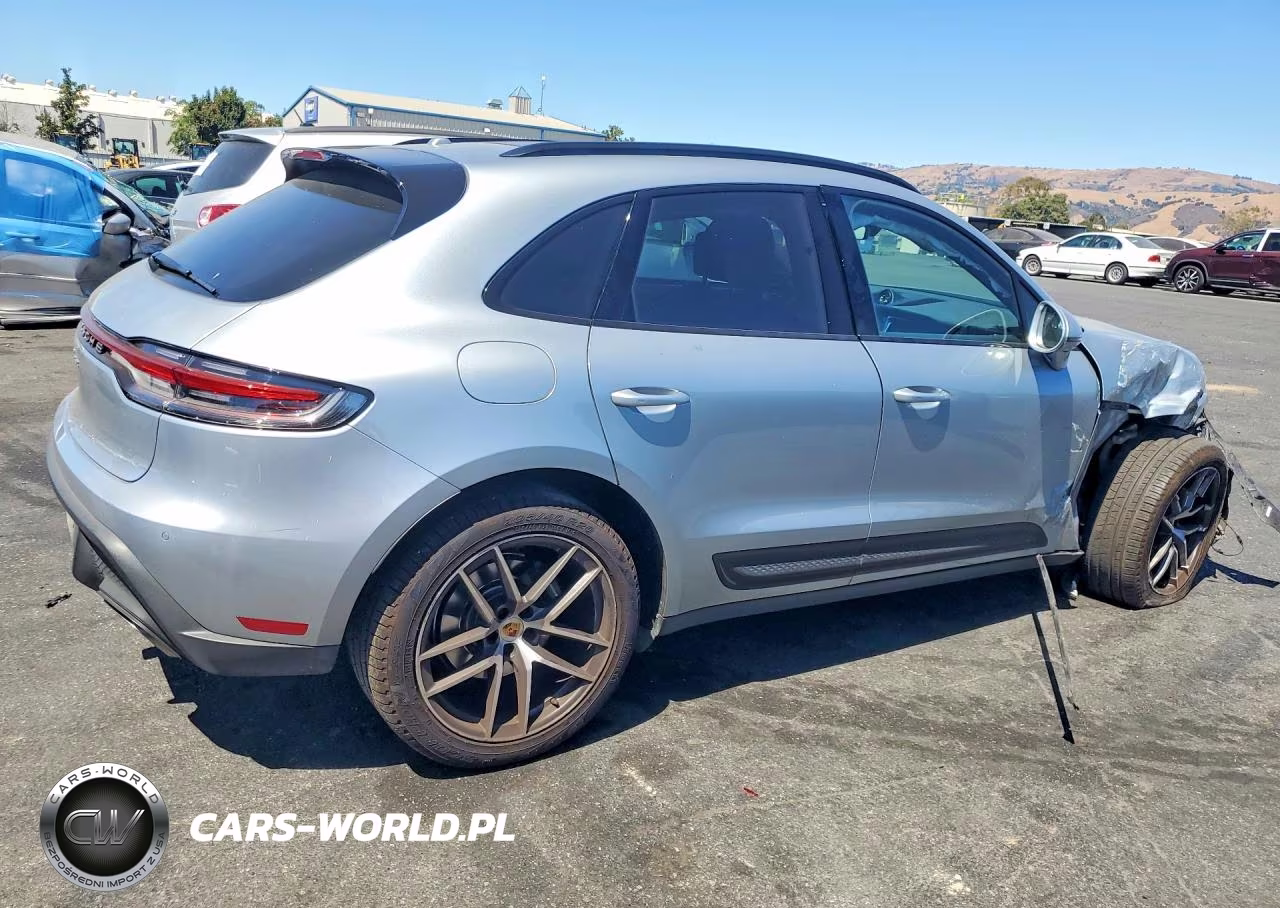 2022 Porsche Macan VIN:WP1AA2A58NLB12444 - 3