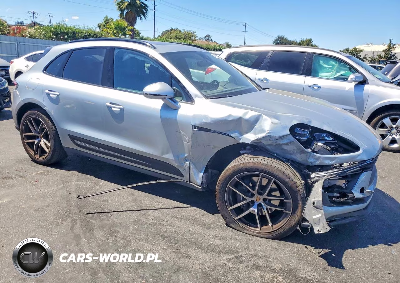 2022 Porsche Macan VIN:WP1AA2A58NLB12444 - 4