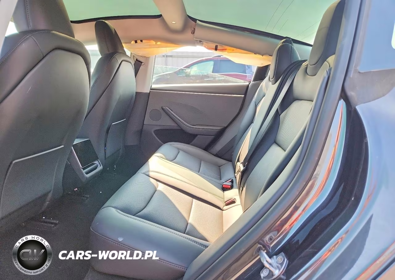 2025 Tesla Model 3 VIN:5YJ3E1EA9SF912765 - 10