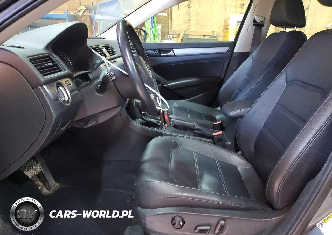 2014 Volkswagen Passat S VIN:1VWAT7A3XEC095893 - 7