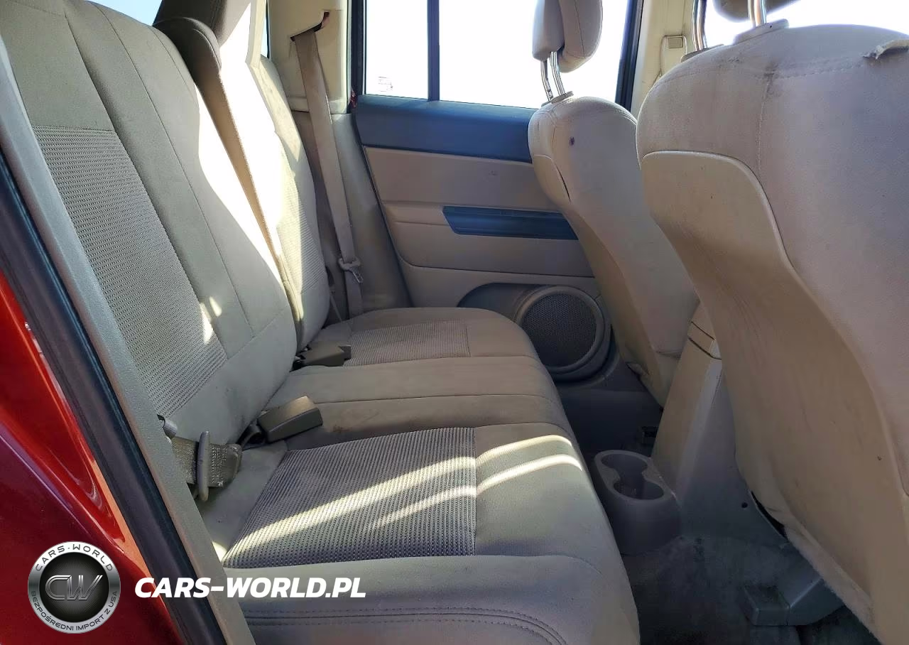 2014 Jeep Patriot Latitude VIN:1C4NJPFA8ED535282 - 11