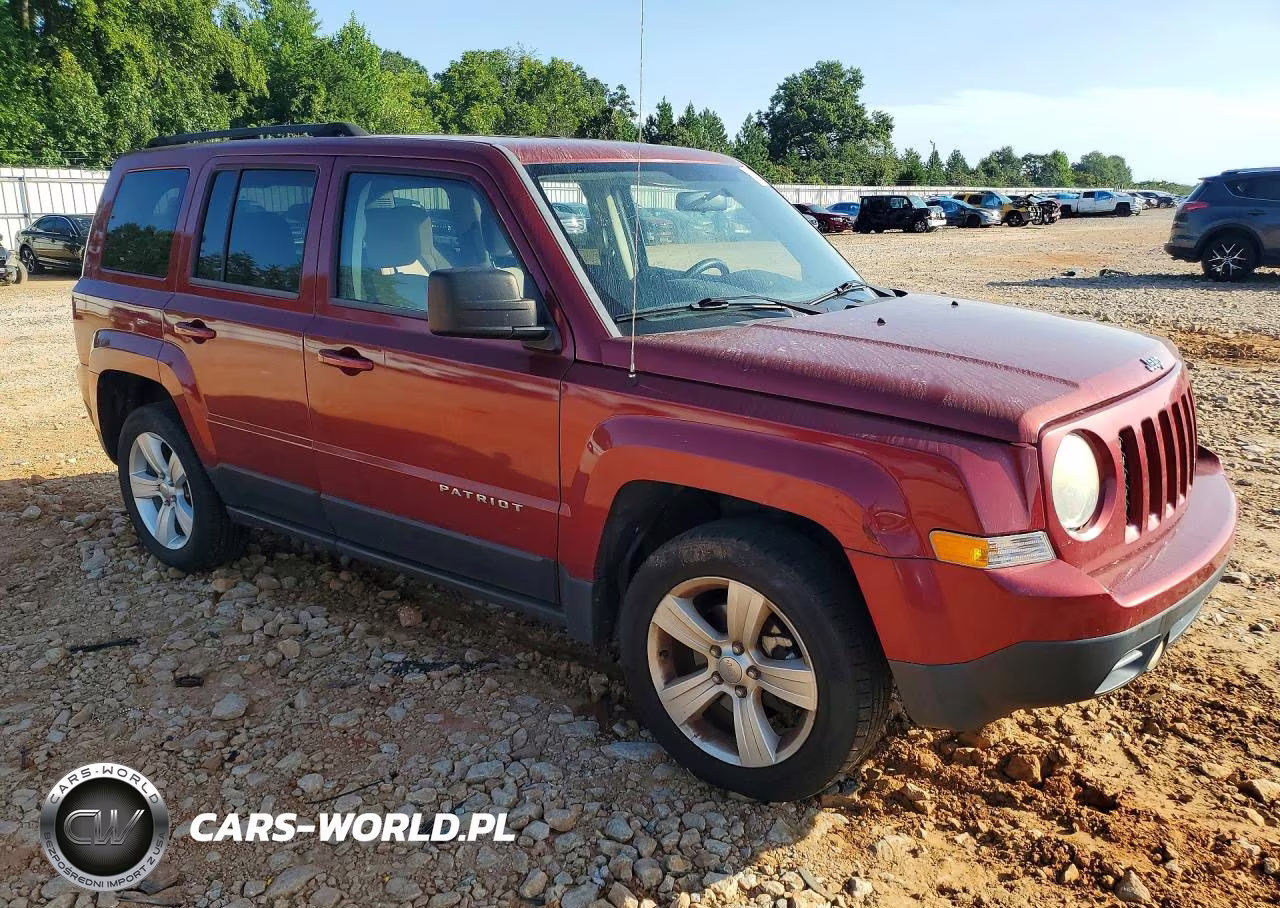 2014 Jeep Patriot Latitude VIN:1C4NJPFA8ED535282 - 4