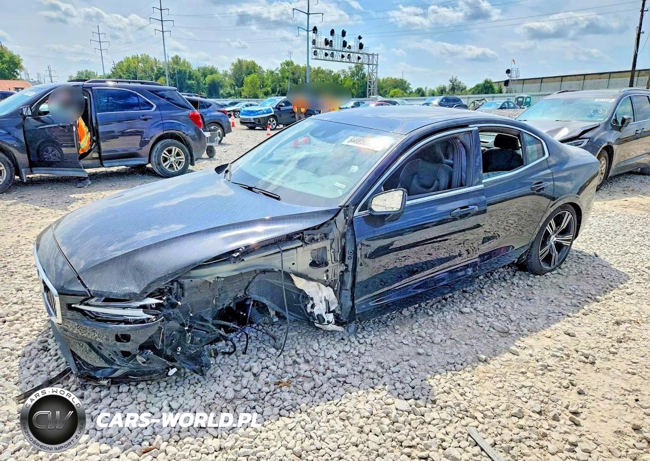 2022 Volvo S60 B5 Inscription VIN:7JRL12FLXNG155680 - 1