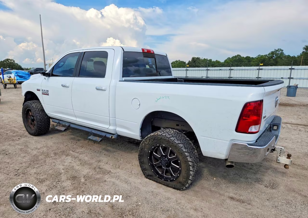 2018 Ram 2500 Slt VIN:3C6TR5DT2JG215937 - 2