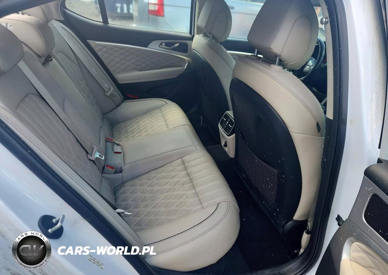 2019 Genesis G70 2.0T Advanced VIN:KMTG44LA2KU031679 - 10