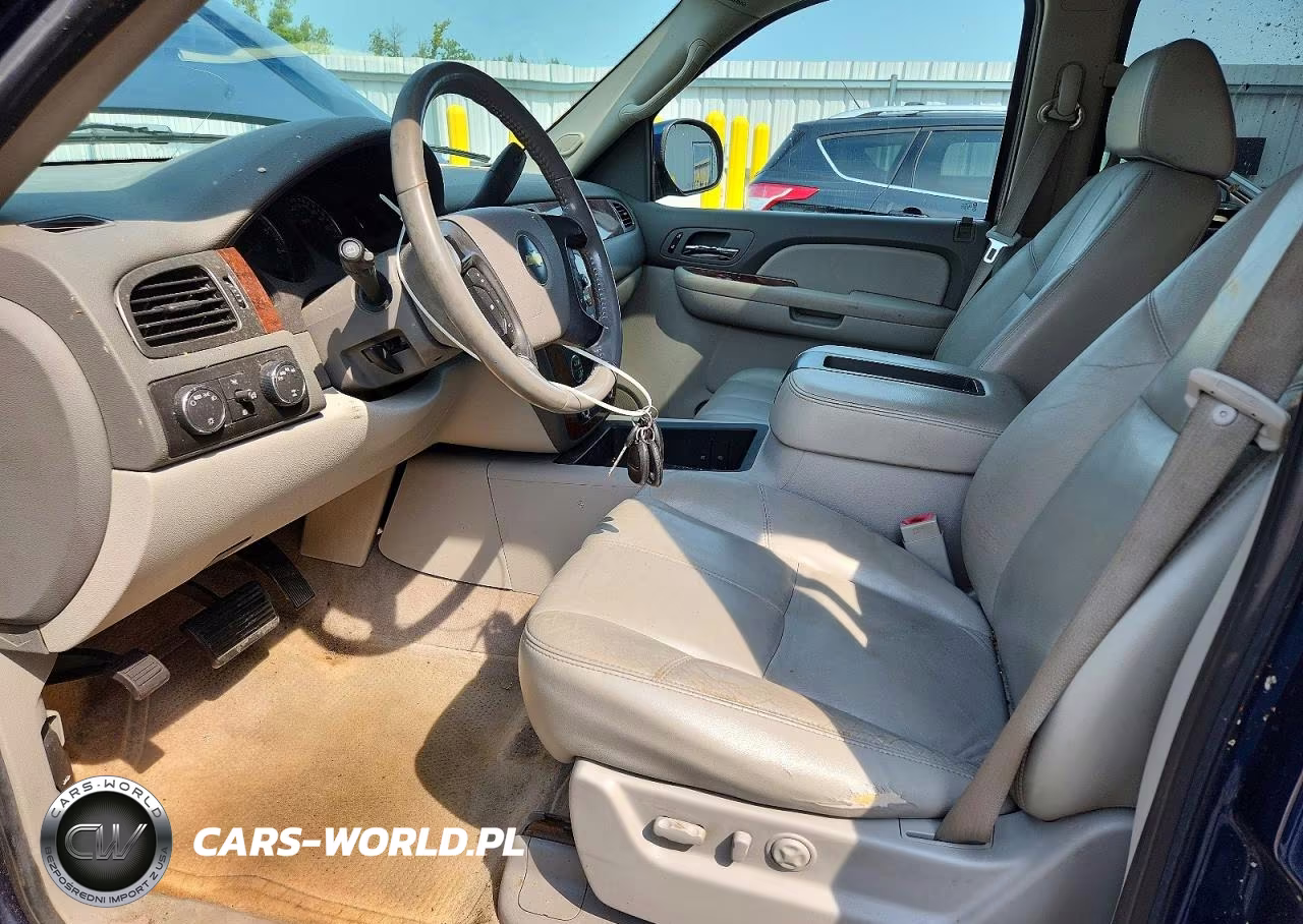2007 Chevrolet Tahoe K1500 VIN:1GNFK13057R112361 - 7