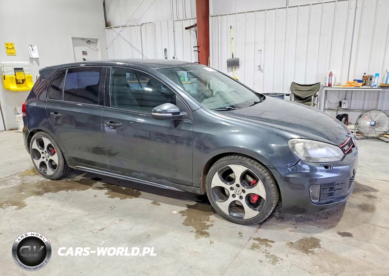 2010 Volkswagen Gti VIN:WVWHV7AJXAW151933 - 4