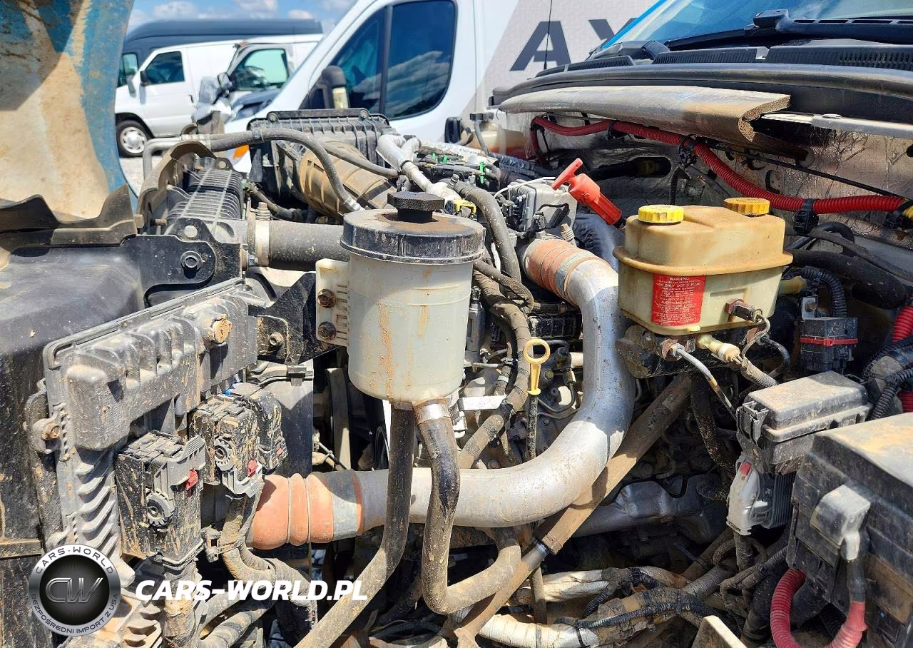 2020 Chevrolet Silverado Medium Duty VIN:1HTKJPVM7LH621321 - 11