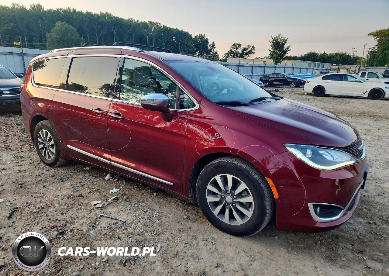 2020 Chrysler Pacifica Hybrid Limited VIN:2C4RC1N78LR146778 - 4