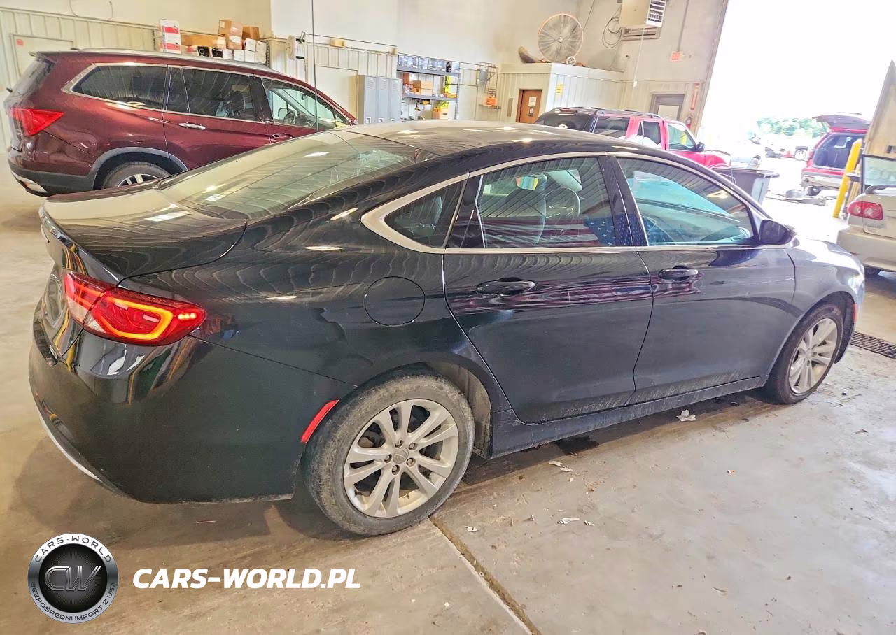 2016 Chrysler 200 Limited VIN:1C3CCCAB6GN125544 - 3