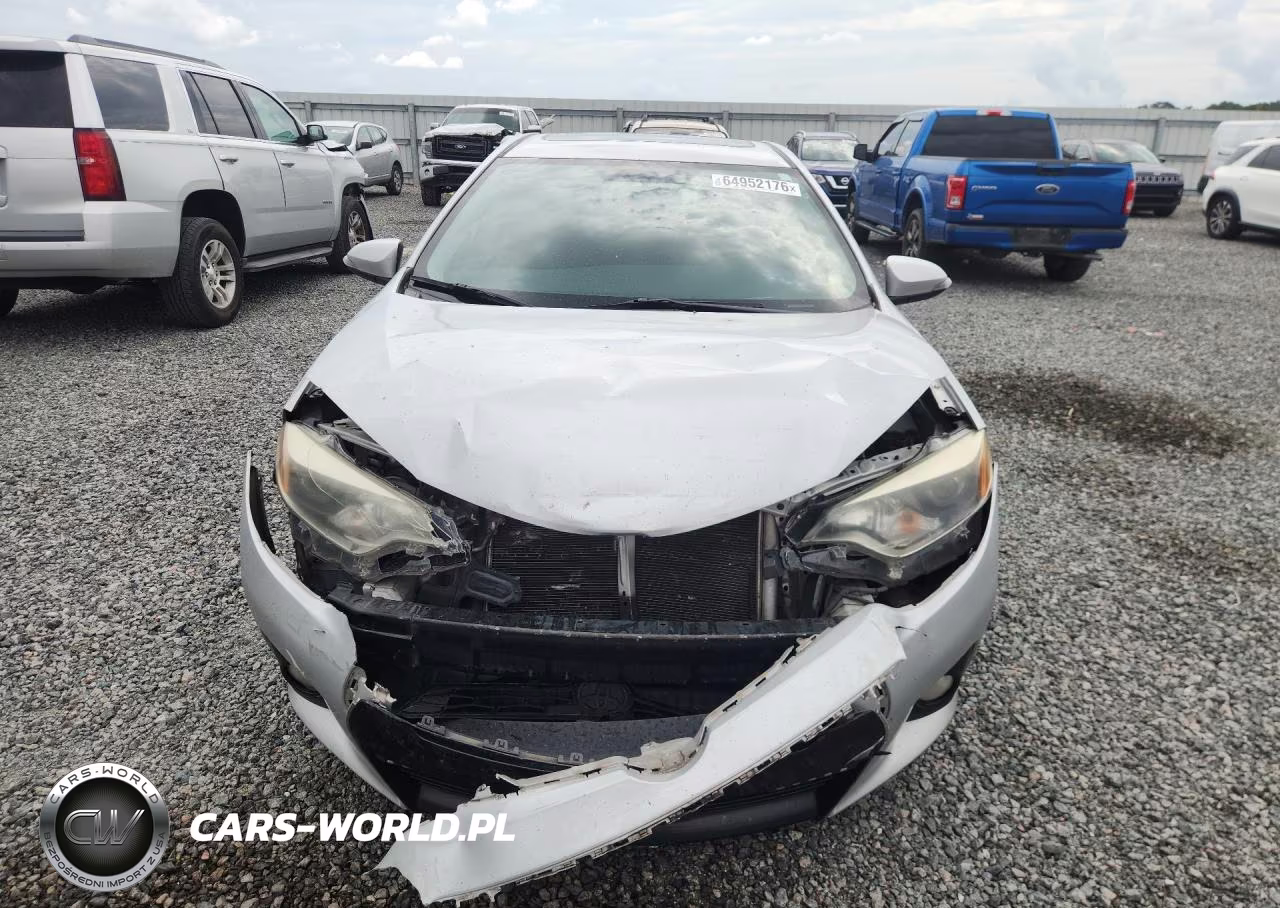 2015 Toyota Corolla S Plus VIN:5YFBURHE2FP342937 - 5