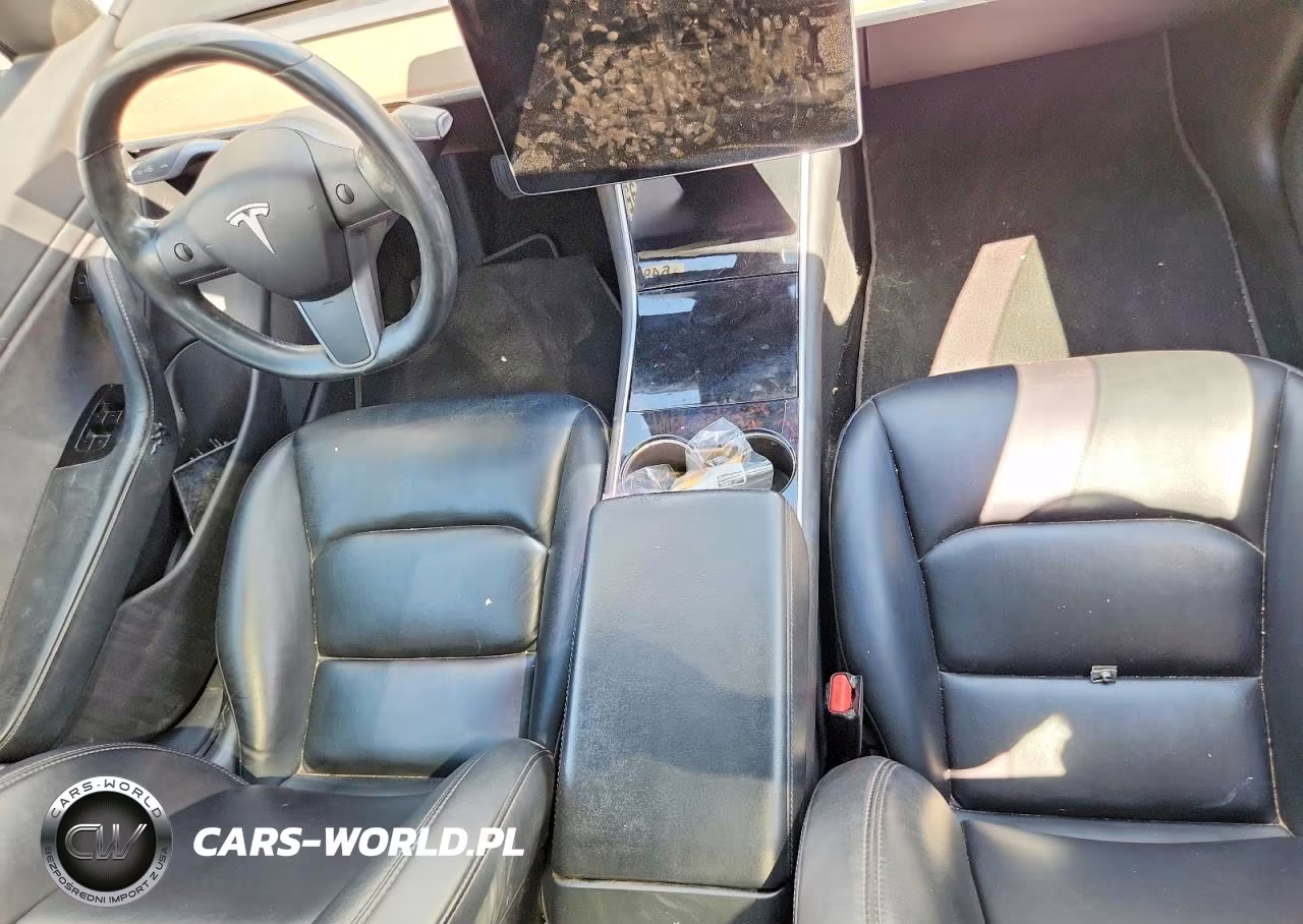 2018 Tesla Model 3 VIN:5YJ3E1EA1JF158212 - 8