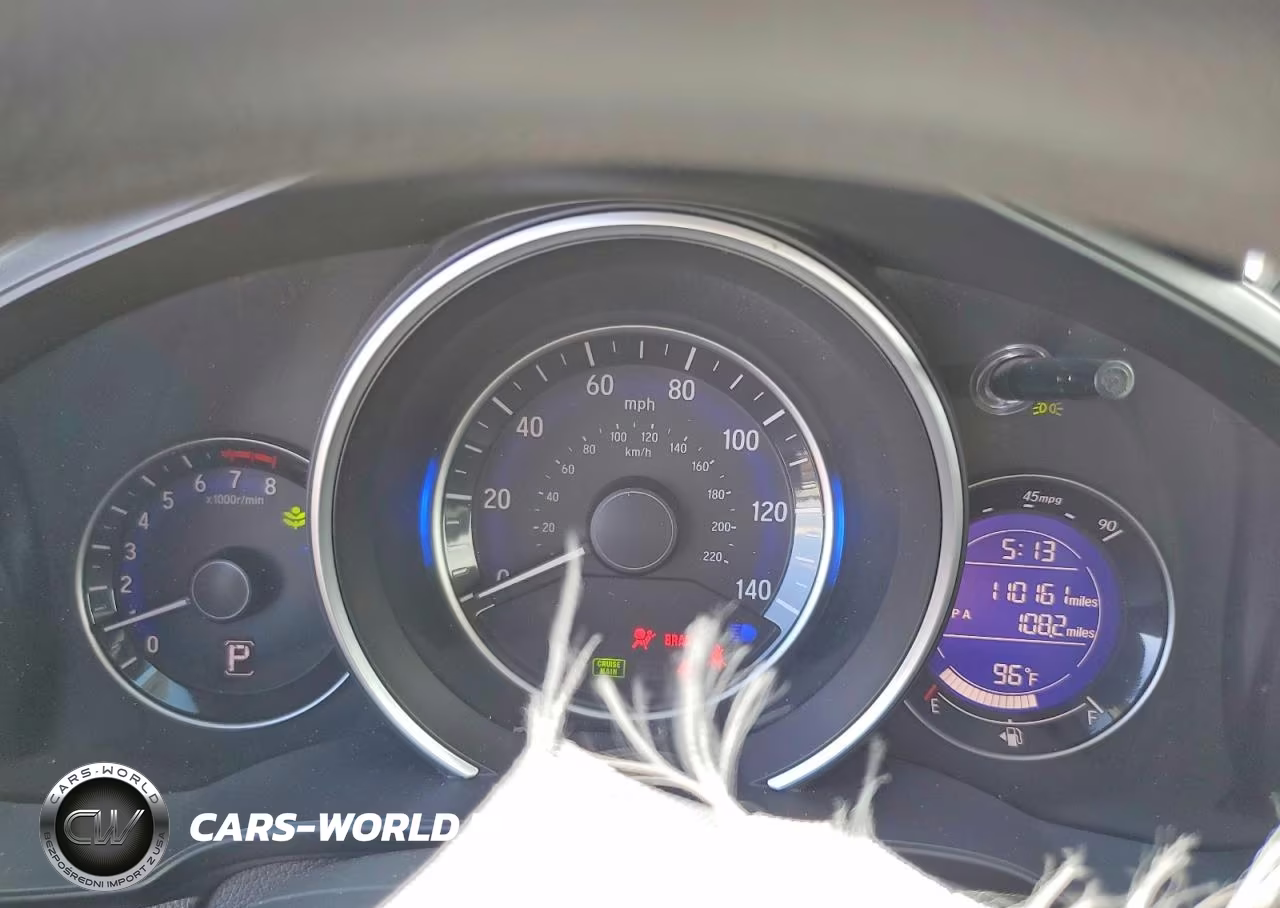 2015 Honda Fit Lx VIN:3HGGK5H59FM725500 - 9
