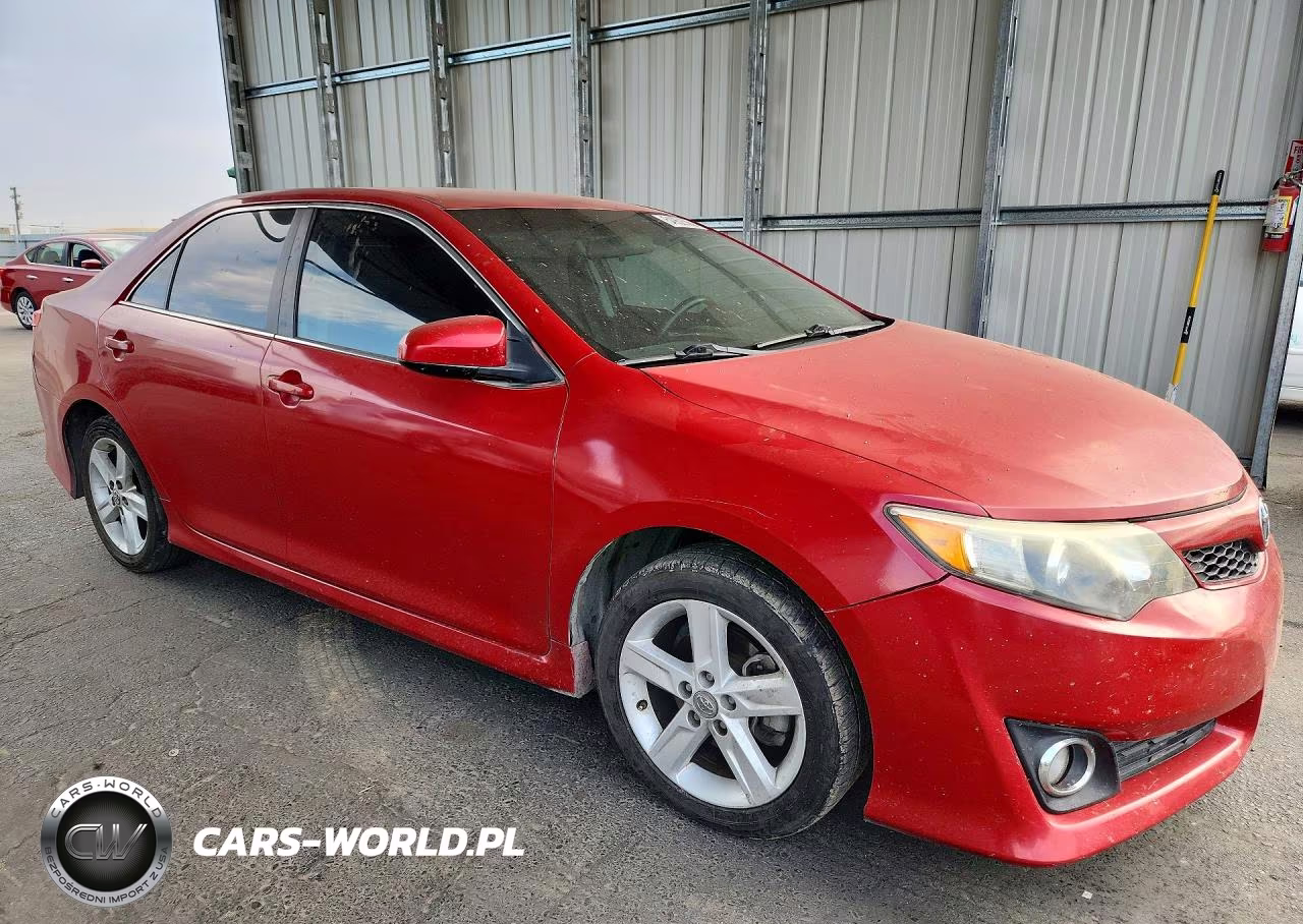 2014 Toyota Camry Se VIN:4T1BF1FK5EU803629 - 4