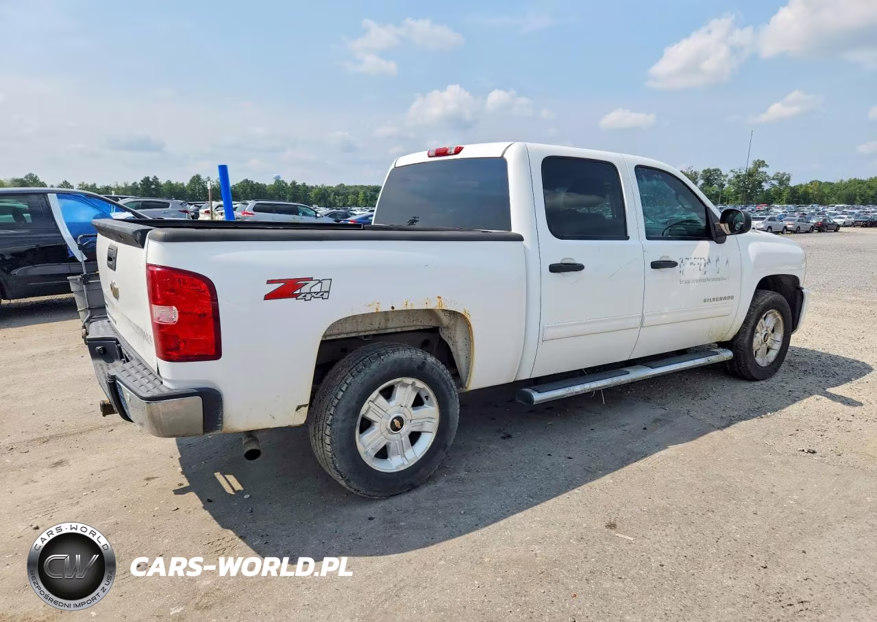 2011 Chevrolet Silverado K1500 Lt VIN:3GCPKSE36BG251868 - 3