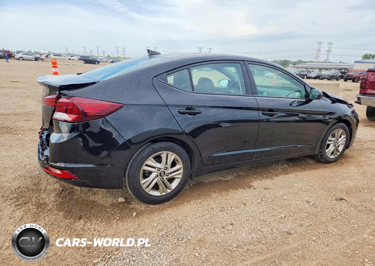 2019 Hyundai Elantra Sel VIN:5NPD84LF8KH423416 - 3