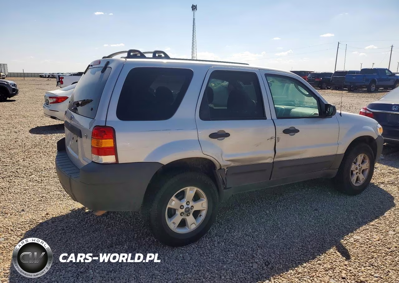 2007 Ford Escape Xlt VIN:1FMYU03167KA39018 - 3