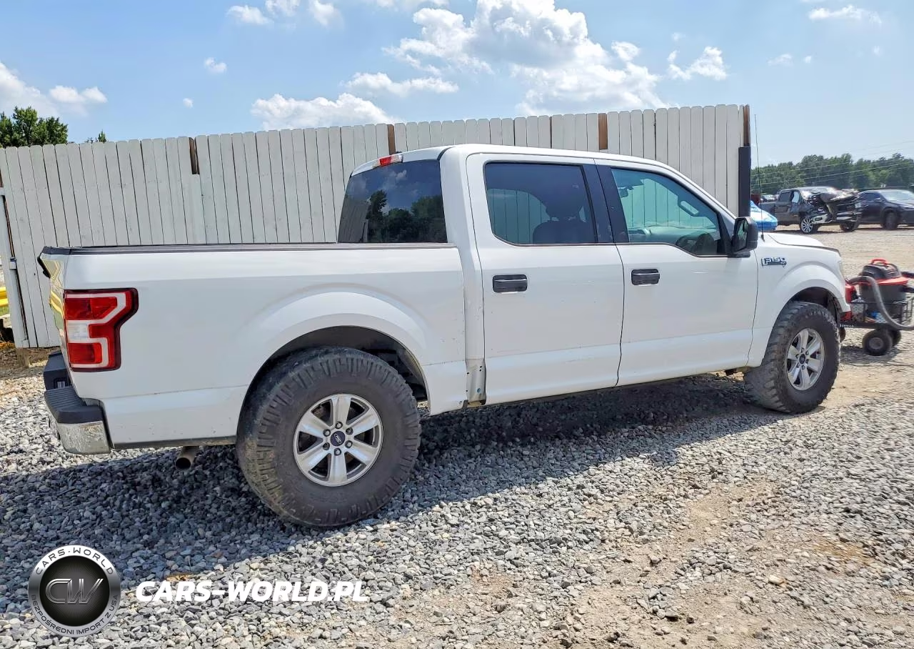 2018 Ford F150 Supercrew VIN:1FTEW1CB2JFD18630 - 3