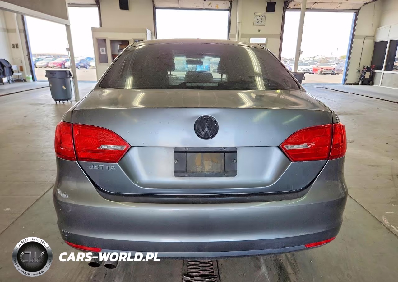 2011 Volkswagen Jetta Base VIN:3VW2K7AJ8BM400565 - 6