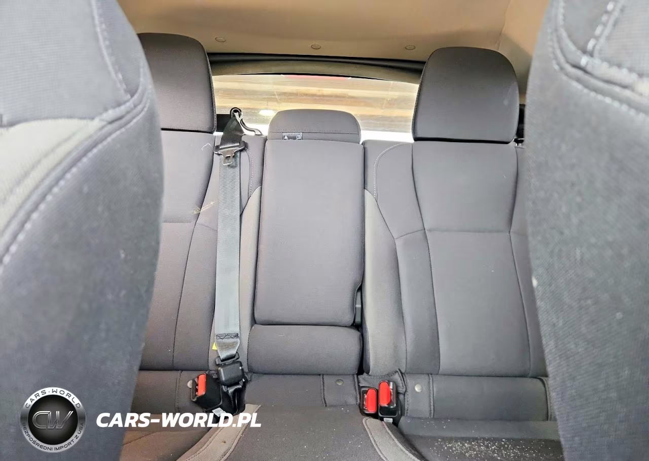 2025 Subaru Crosstrek Premium VIN:JF2GUHDC0S8335822 - 10