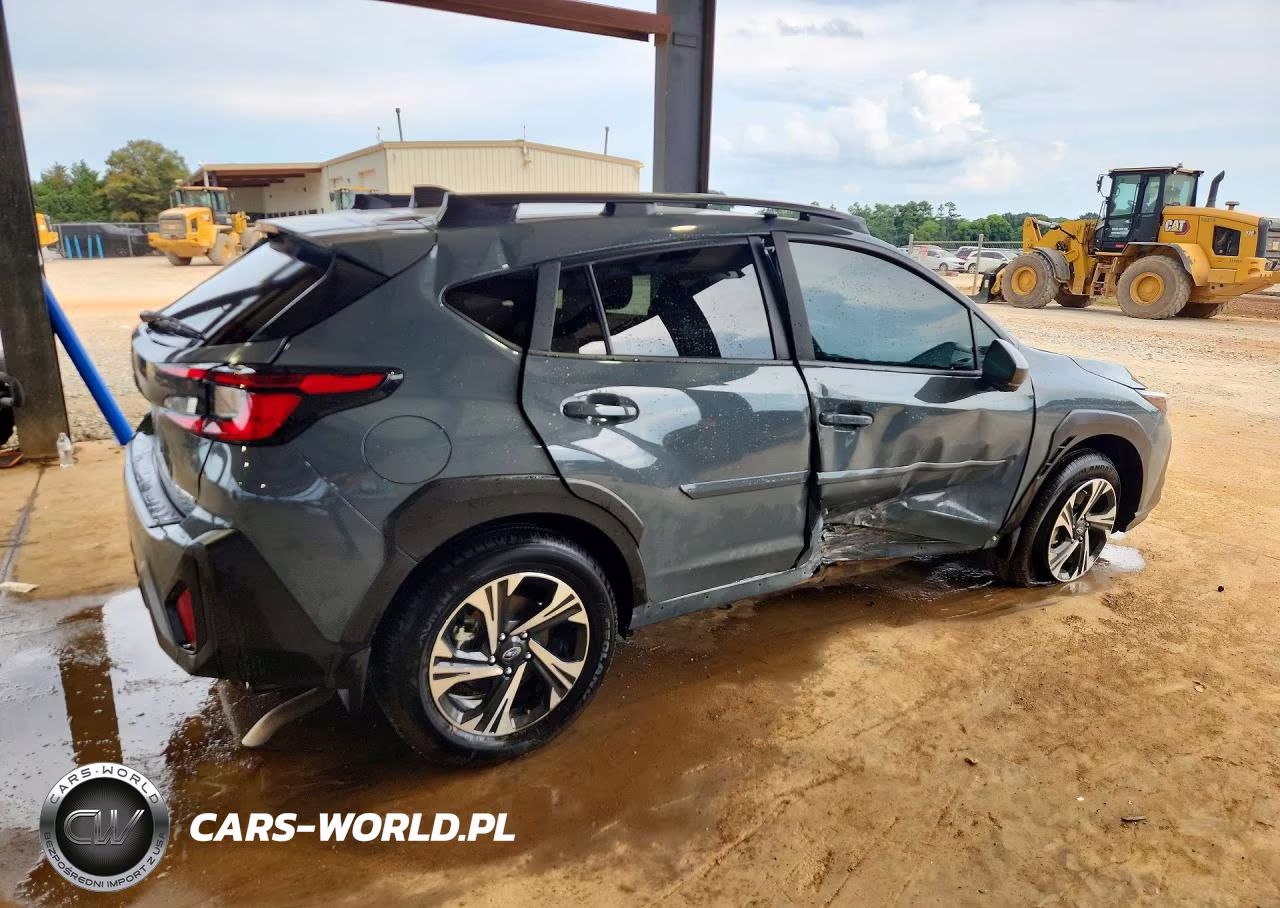 2025 Subaru Crosstrek Premium VIN:JF2GUHDC0S8335822 - 3